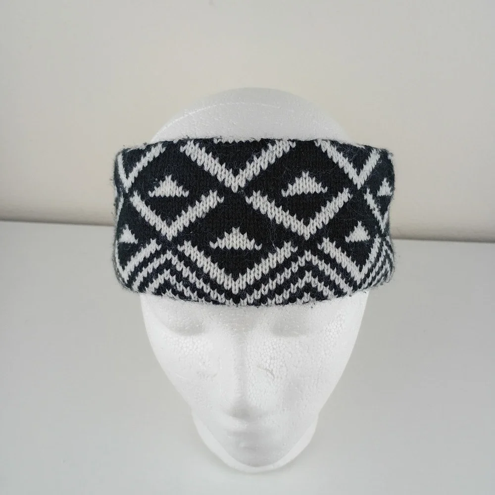 Charlotte Russe Black White Geometric Knit Fleece Lined Headband Ear Warmer